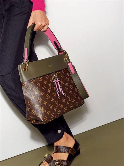 luxury purses louis vuitton|Louis Vuitton summer purse.